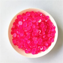 Load image into Gallery viewer, Rhinestones Crystal Classic - Glow in the Dark - Noctilucent Fluorescence - diff. Colors 1440 pcs