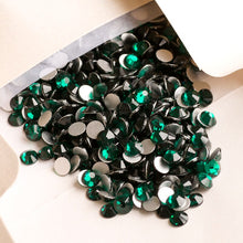 Load image into Gallery viewer, Rhinestones Crystal - Emerald Dark Green 1440 pcs